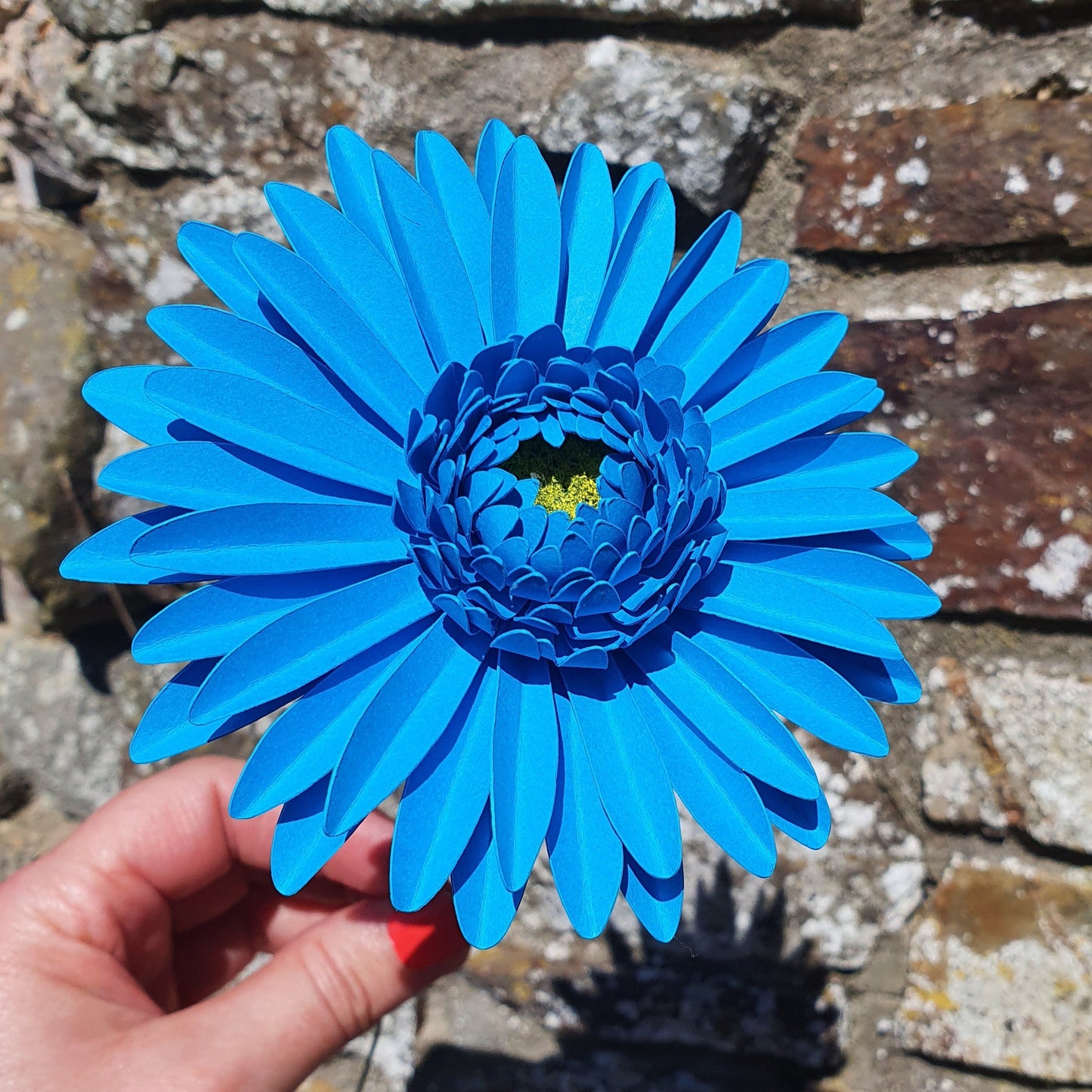 Gerbera Daisy - Handmade Paper Flower