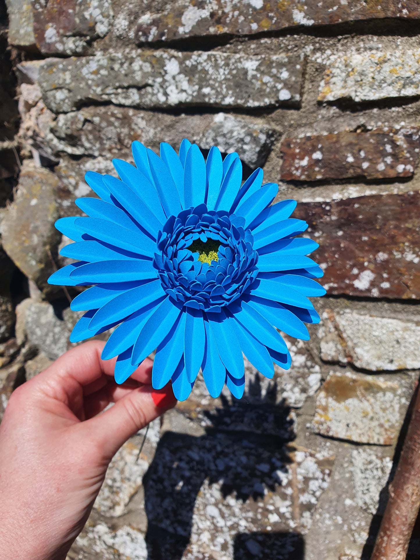 Gerbera Daisy - Handmade Paper Flower