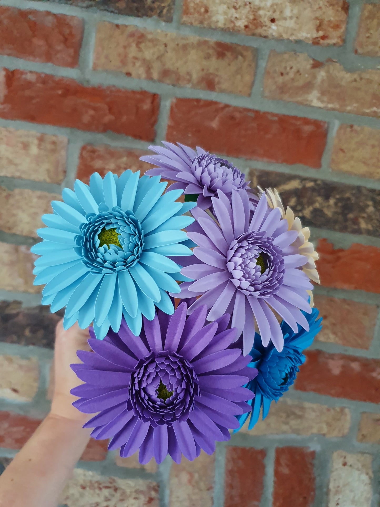 Gerbera Daisy - Handmade Paper Flower